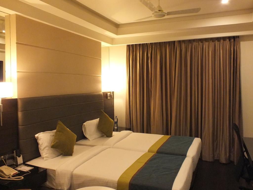 Hotel Regalia Tirupati Exterior foto
