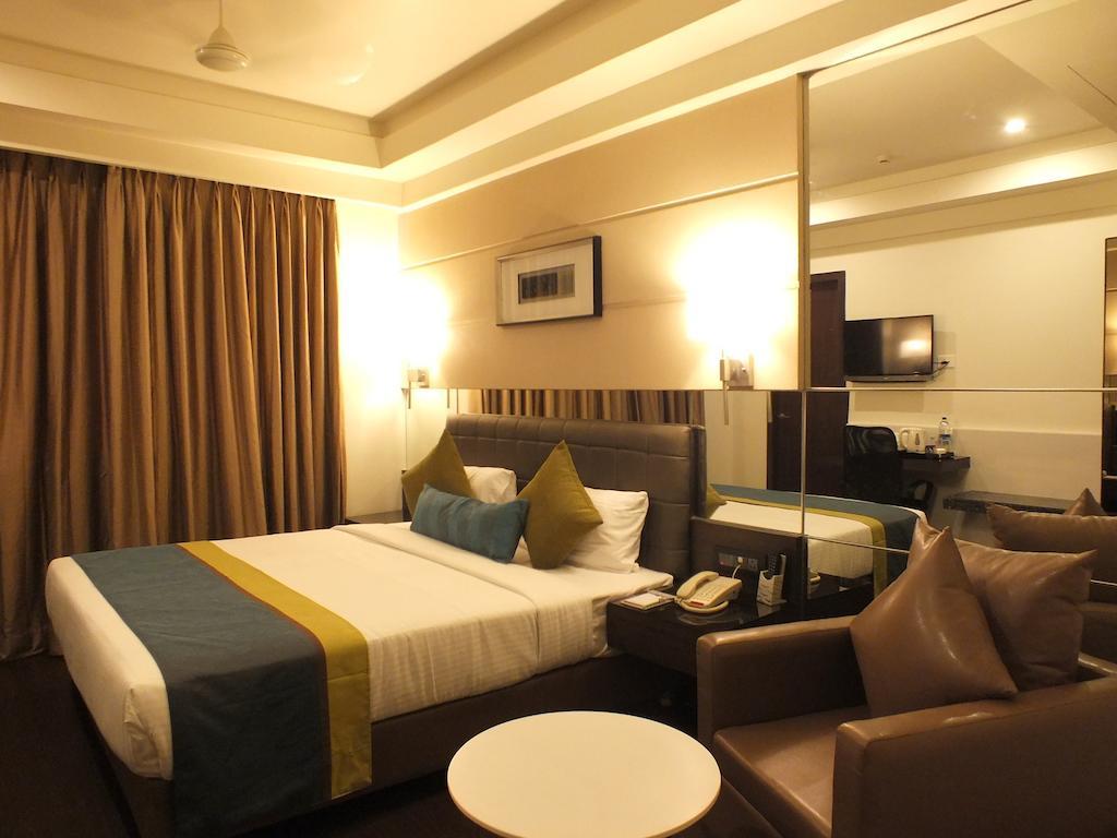 Hotel Regalia Tirupati Exterior foto