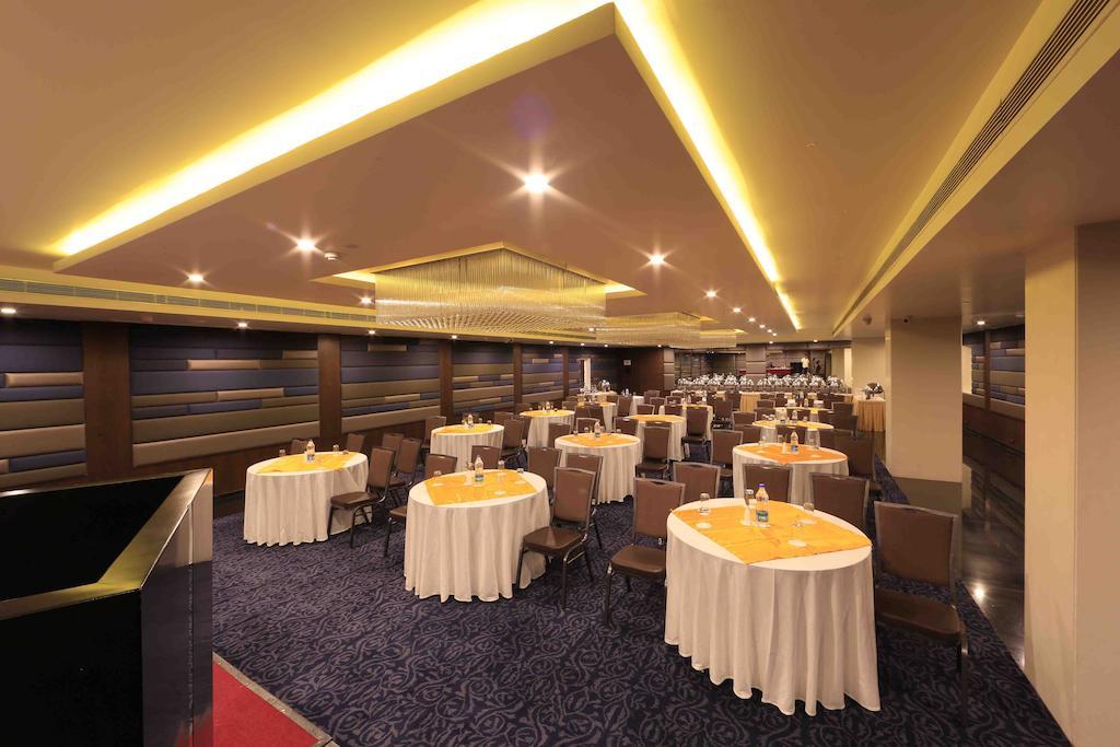Hotel Regalia Tirupati Exterior foto