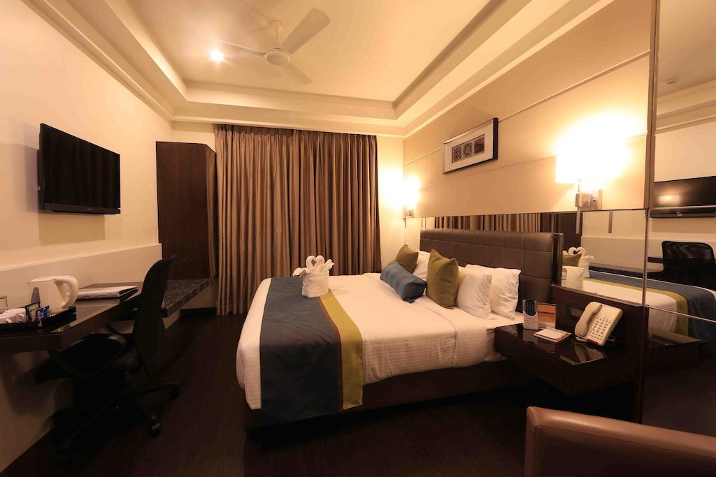 Hotel Regalia Tirupati Exterior foto